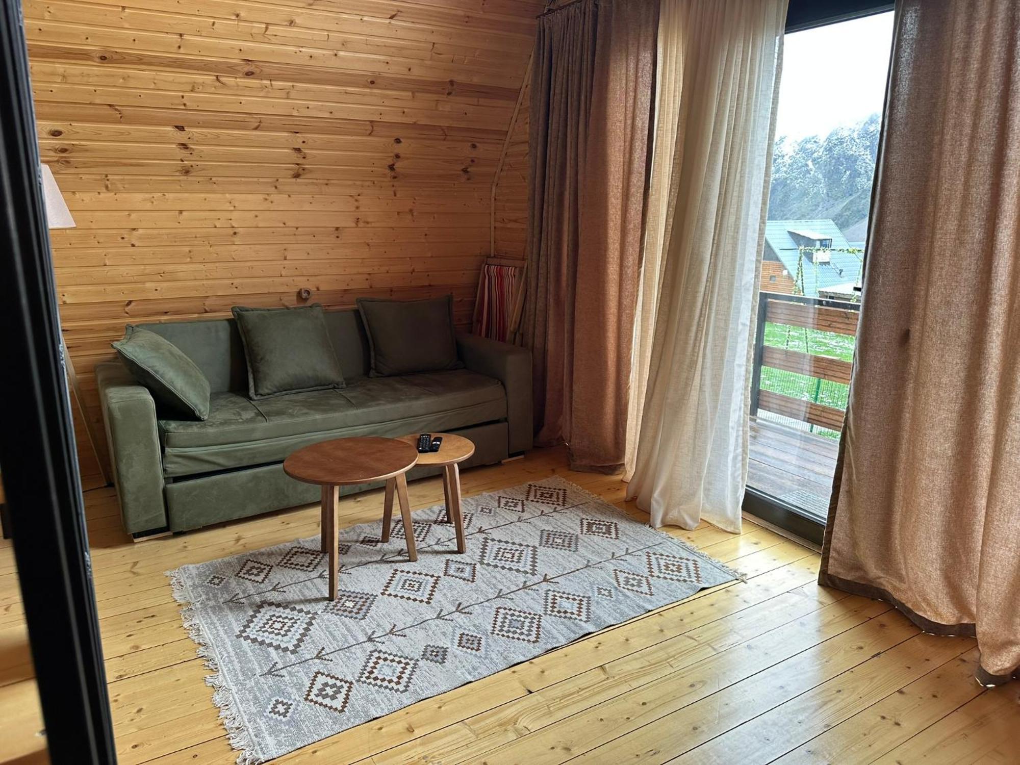 A&B Cottages Kazbegi Exterior foto