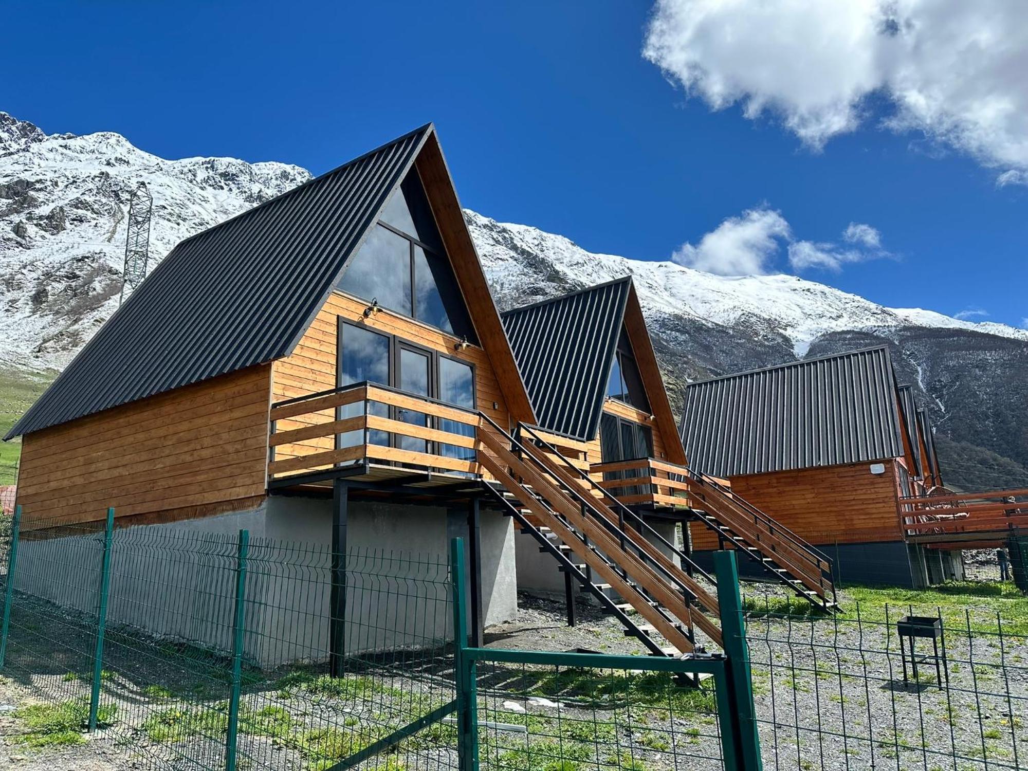 A&B Cottages Kazbegi Exterior foto